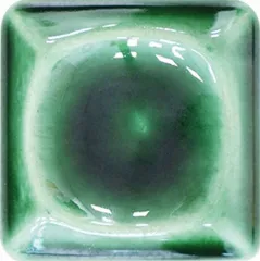 KGG 124 Glas Gruen Parlak Sır